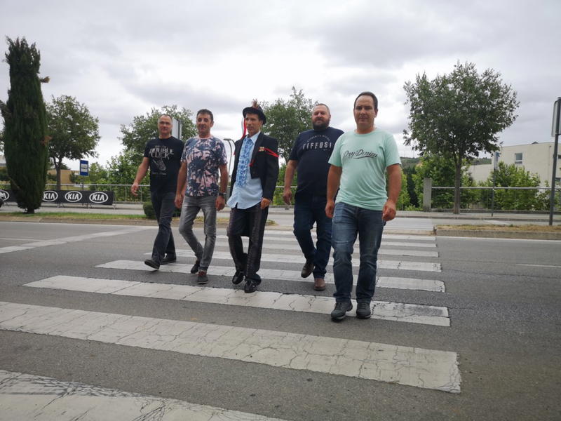 Rock em mirandês mistura "Facebook, tratores e hard rock!”