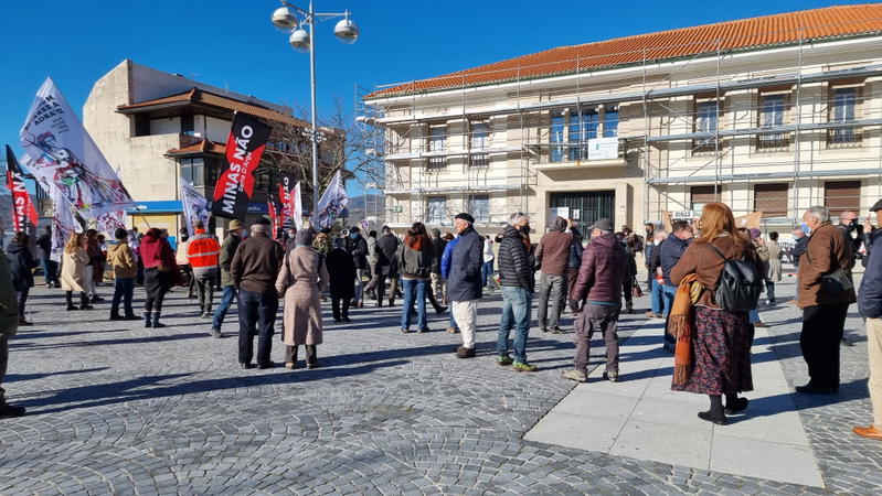 Montalegre manifestou-se na rua contra as minas