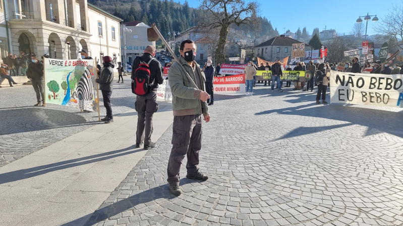 Montalegre manifestou-se na rua contra as minas