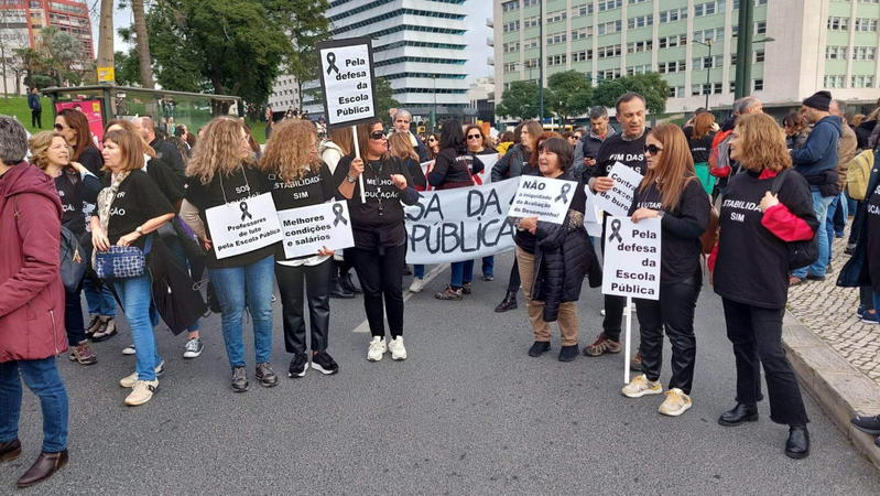 Professores transmontanos juntam-se aos colegas em Lisboa