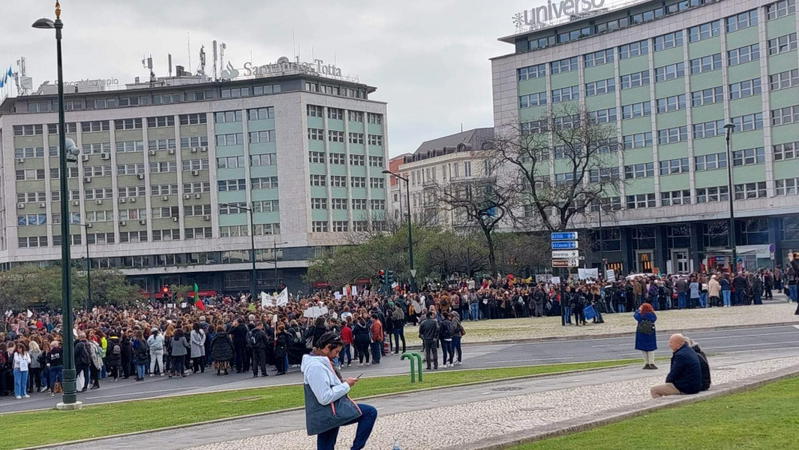 Professores transmontanos juntam-se aos colegas em Lisboa