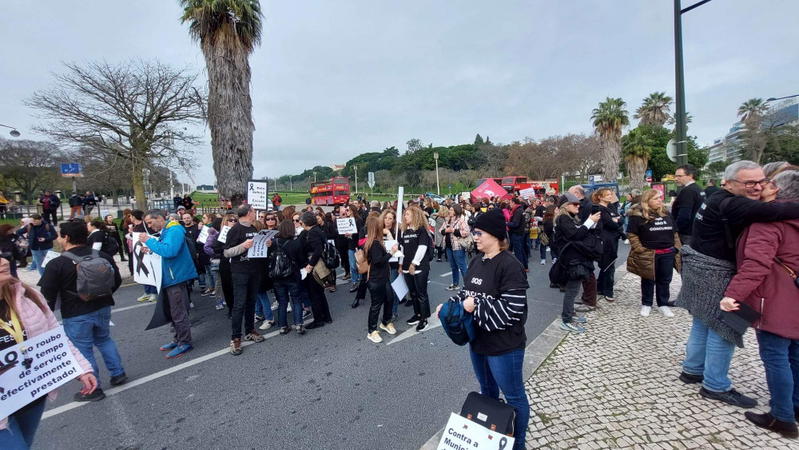 Professores transmontanos juntam-se aos colegas em Lisboa