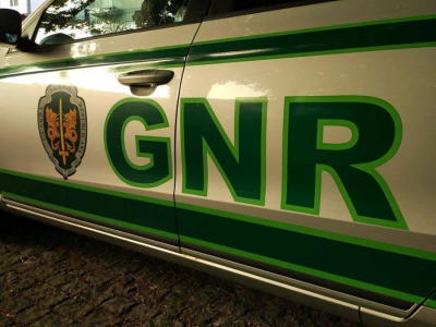 GNR deteve dois homens e apreendeu 12.500 maços de tabaco em Vila Real