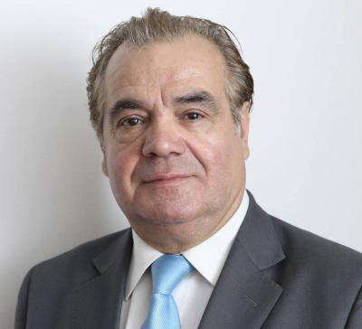 Manuel Vitorino candidata-se como independente para “rejuvenescer” Bragança
