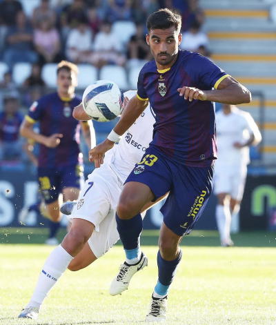 Chaves e Feirense empatam em jogo equilibrado em Trás-os-Montes