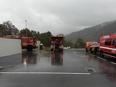 Incêndio destrói camião de mercadorias em Vila Pouca de Aguiar