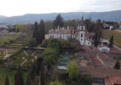 Casa de Mateus renova edifícios antigos e celebra Douro Património Mundial
