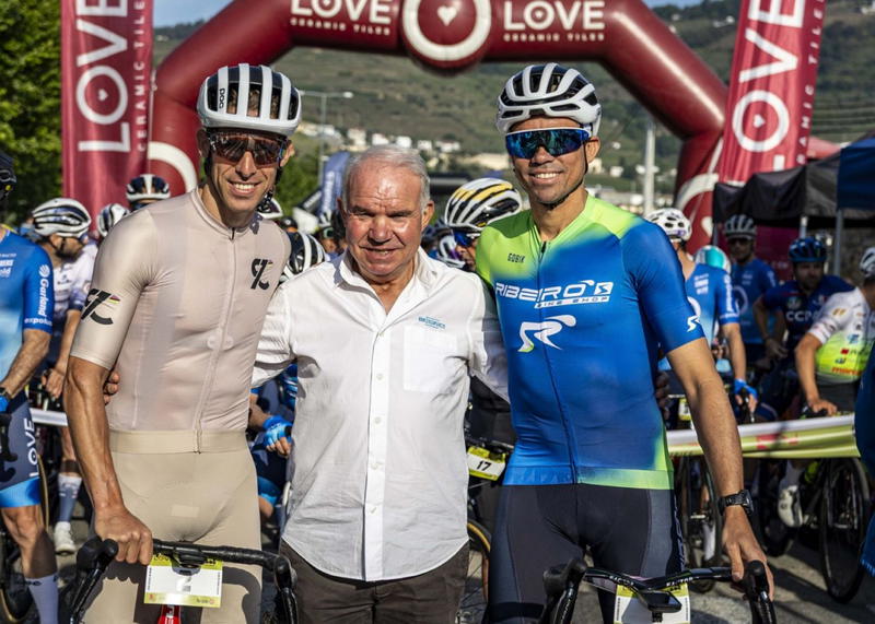 Pepe e Rui Costa 'apadrinham' vitória de Gonçalo Freitas e Ana Caramelo no Douro Granfondo