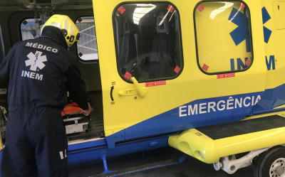 Homem de 74 anos morre em despiste de veículo de mercadorias em Chaves