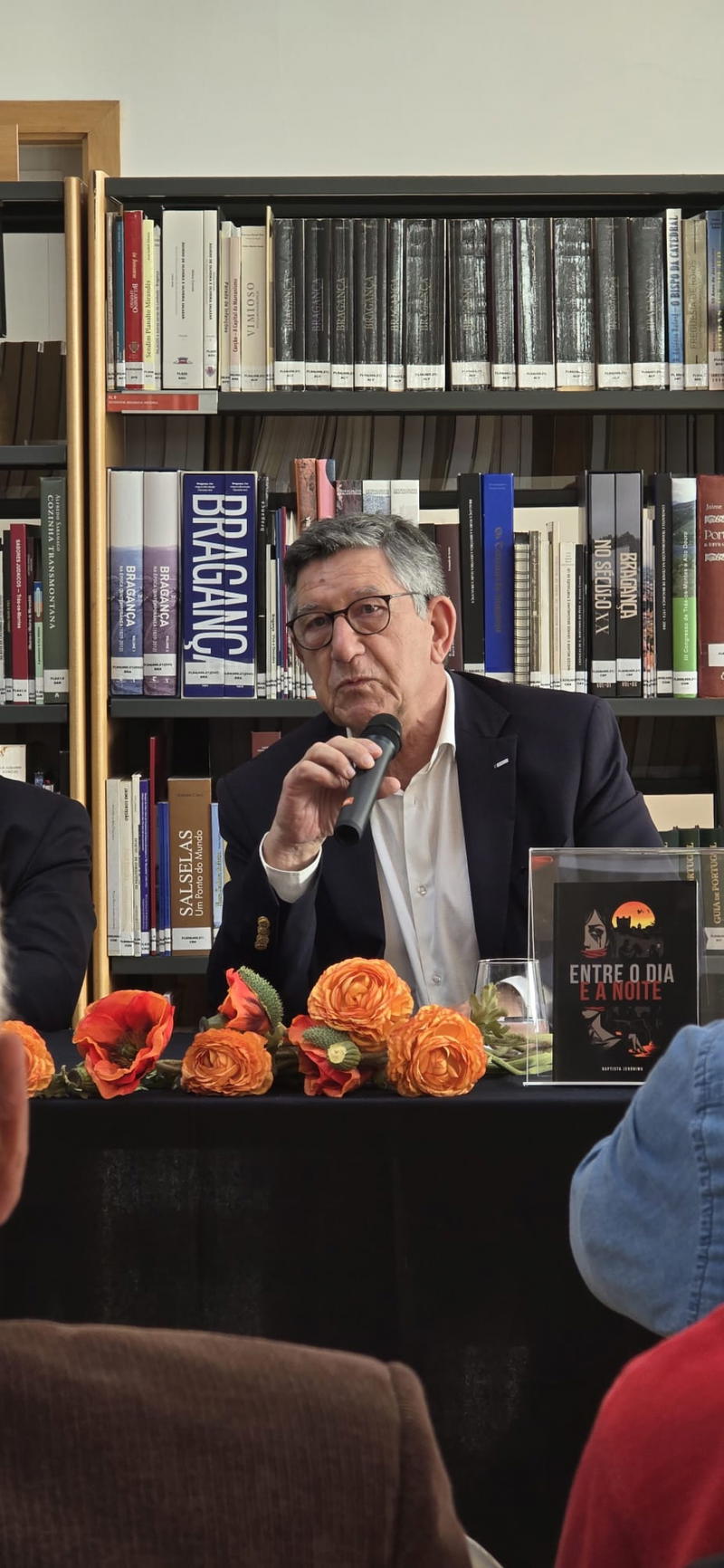 Lançamento do livro “Entre o Dia e a Noite” de Baptista Jerónimo.