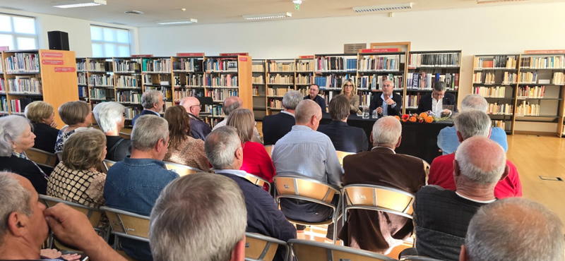 Lançamento do livro “Entre o Dia e a Noite” de Baptista Jerónimo.
