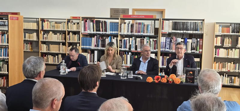 Lançamento do livro “Entre o Dia e a Noite” de Baptista Jerónimo.