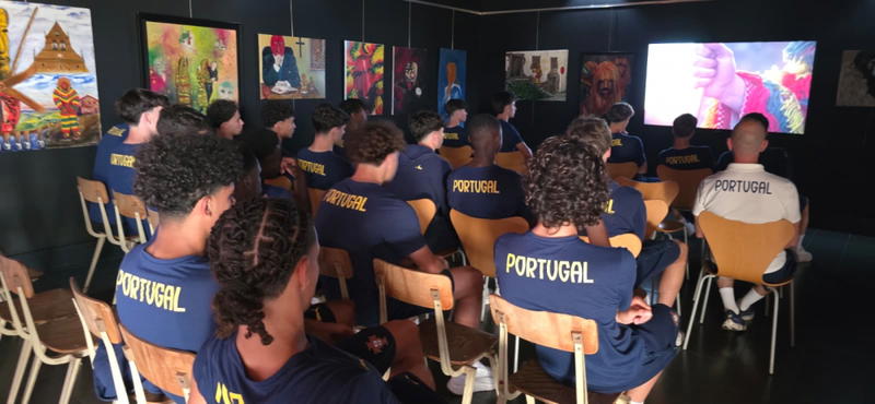 Seleções Sub-16 visitam Podence durante o Torneio de Desenvolvimento da UEFA