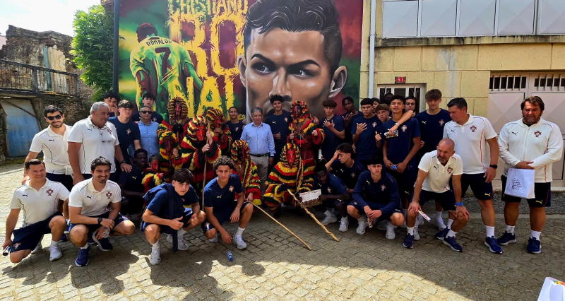 Seleções Sub-16 visitam Podence durante o Torneio de Desenvolvimento da UEFA