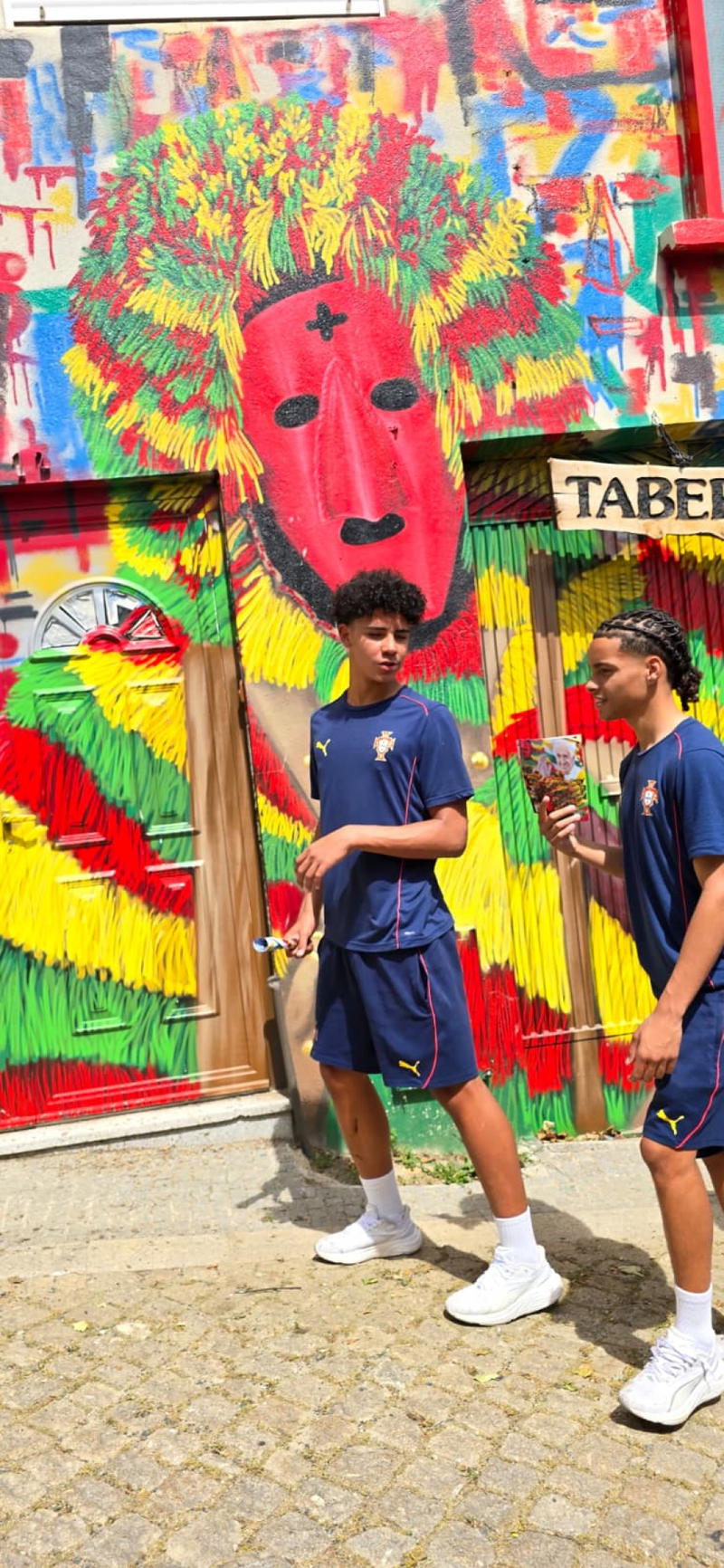 Seleções Sub-16 visitam Podence durante o Torneio de Desenvolvimento da UEFA