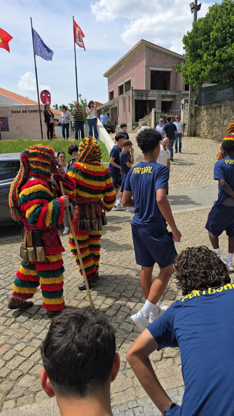 Seleções Sub-16 visitam Podence durante o Torneio de Desenvolvimento da UEFA