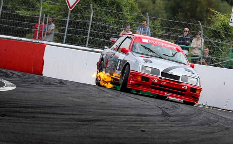 Duelo intenso sorri à Veloso Motorsport