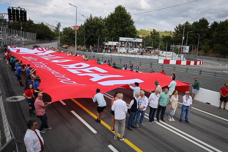 Duelo intenso sorri à Veloso Motorsport