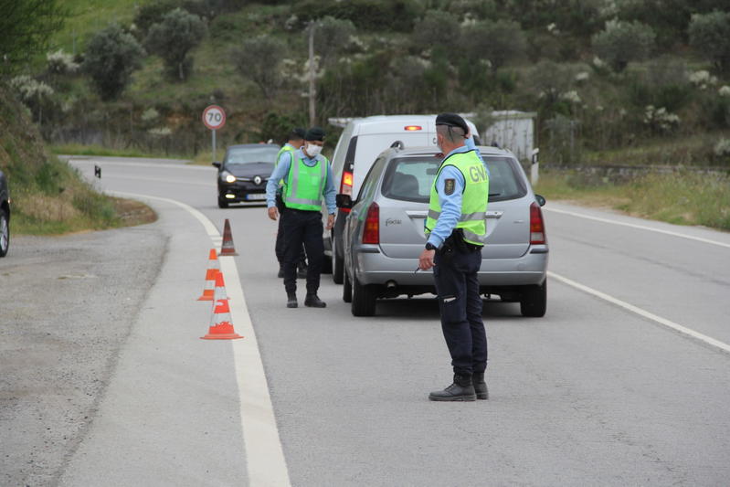 Operação da GNR em Mirandela na EN213