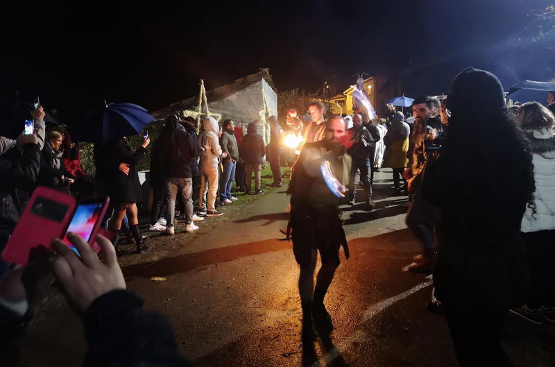 Cidões queima o "cabrão" e explode de alegria e gente 