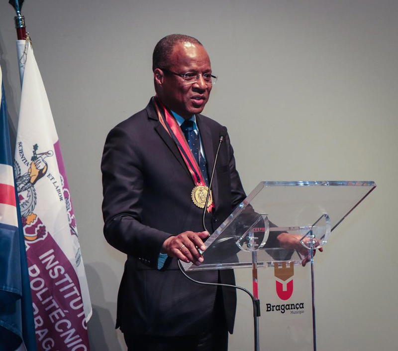O primeiro-ministro de Cabo Verde elogia acolhimento ao estudantes em Bragança
