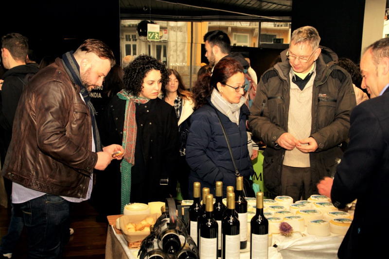Feira do Fumeiro de Vinhais apresentada no Porto Welcome Center