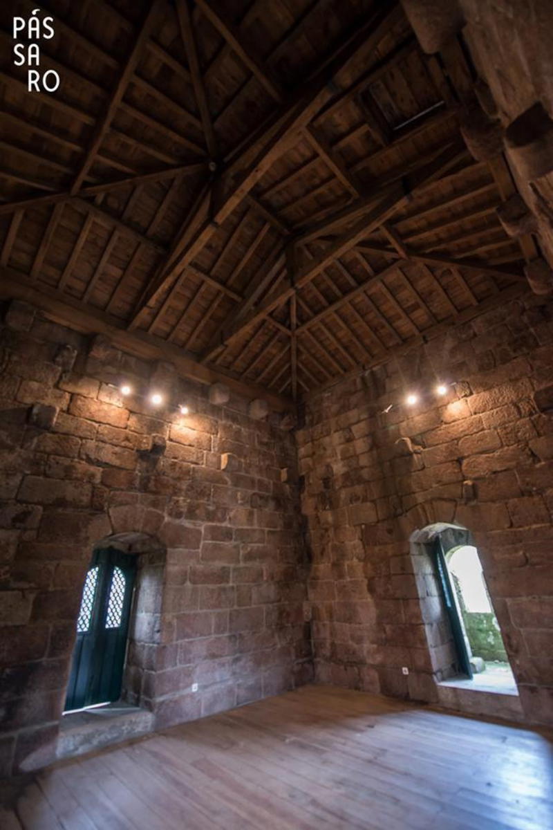 Filho da Mãe atua hoje em Vila Real numa torre medieval