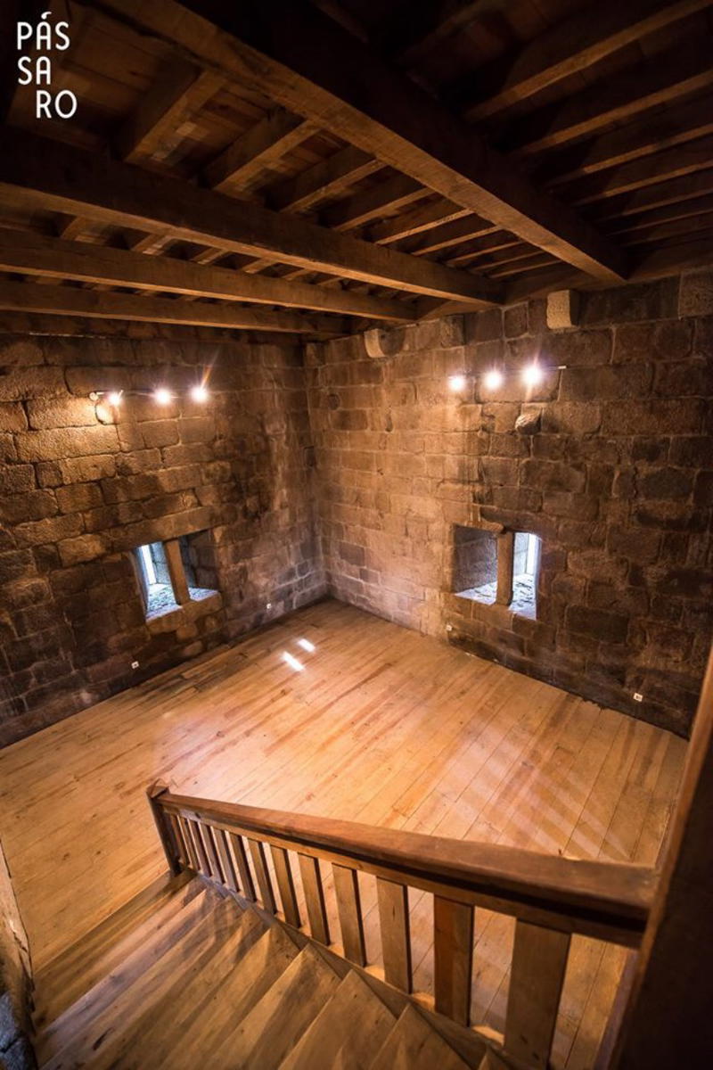 Filho da Mãe atua hoje em Vila Real numa torre medieval