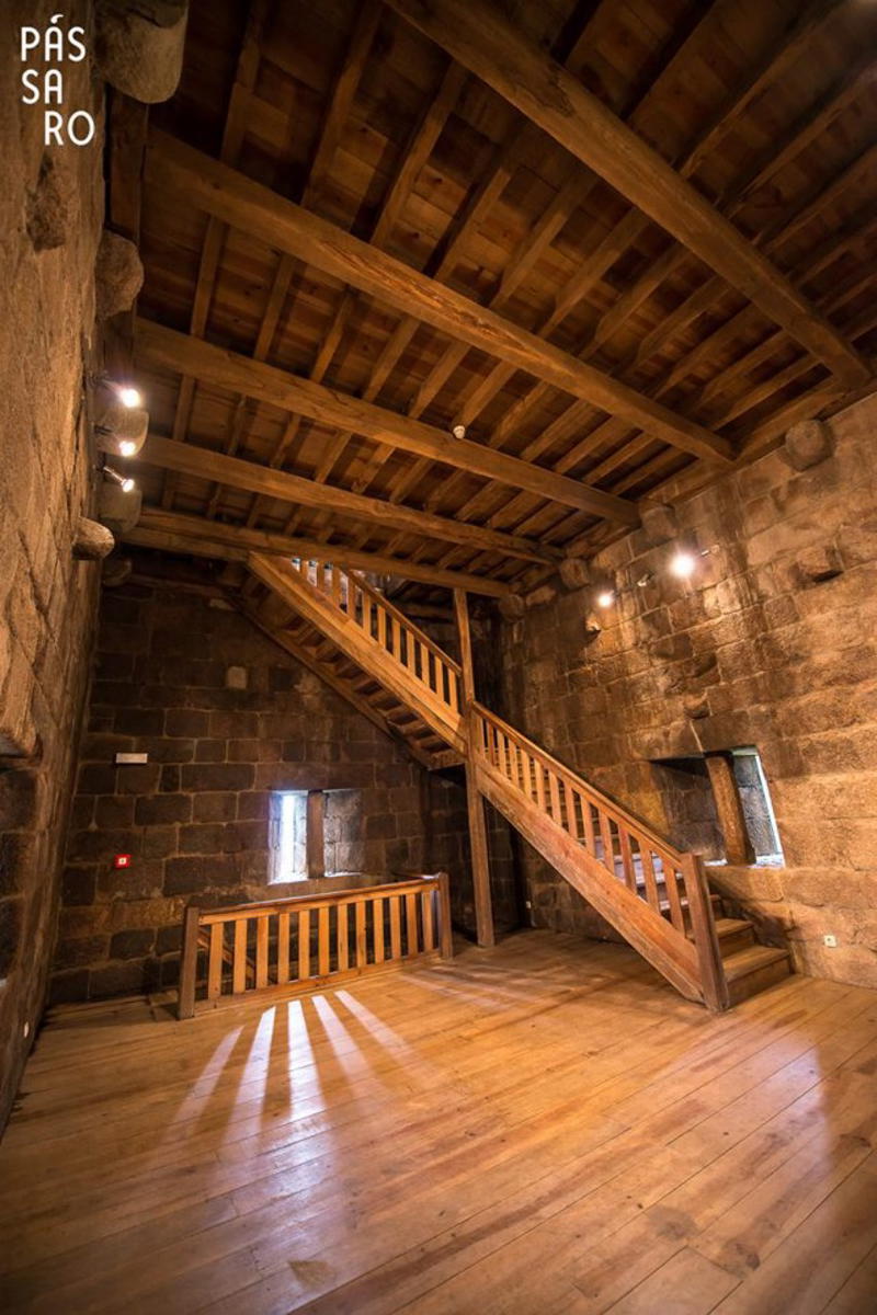 Filho da Mãe atua hoje em Vila Real numa torre medieval