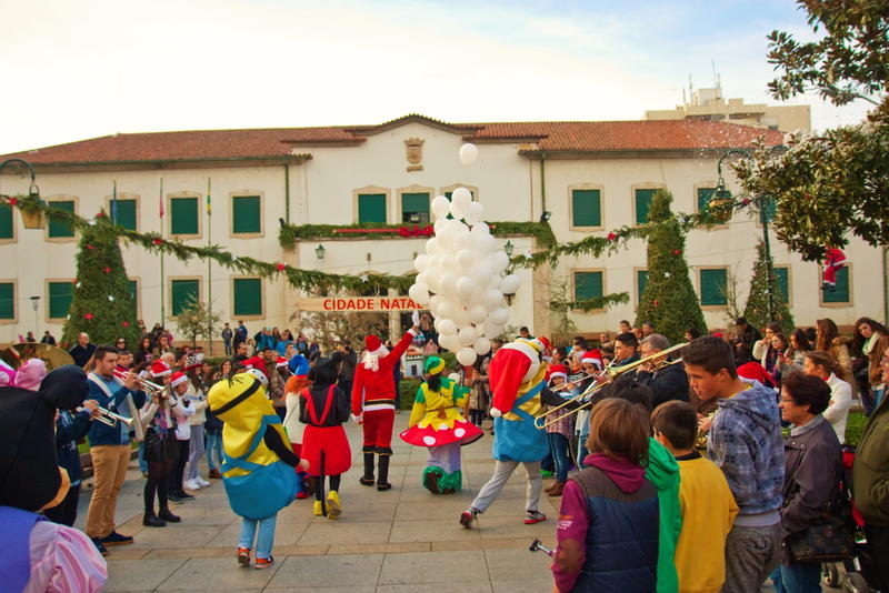 Macedo recebe Pai Natal e companhia em época festiva