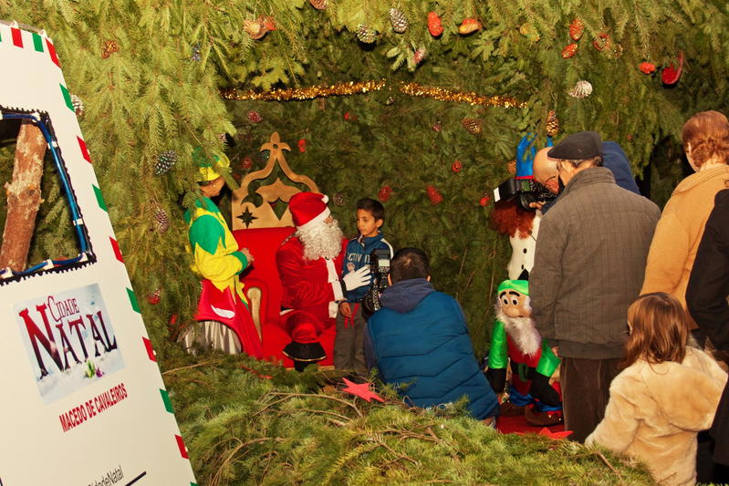 Macedo recebe Pai Natal e companhia em época festiva
